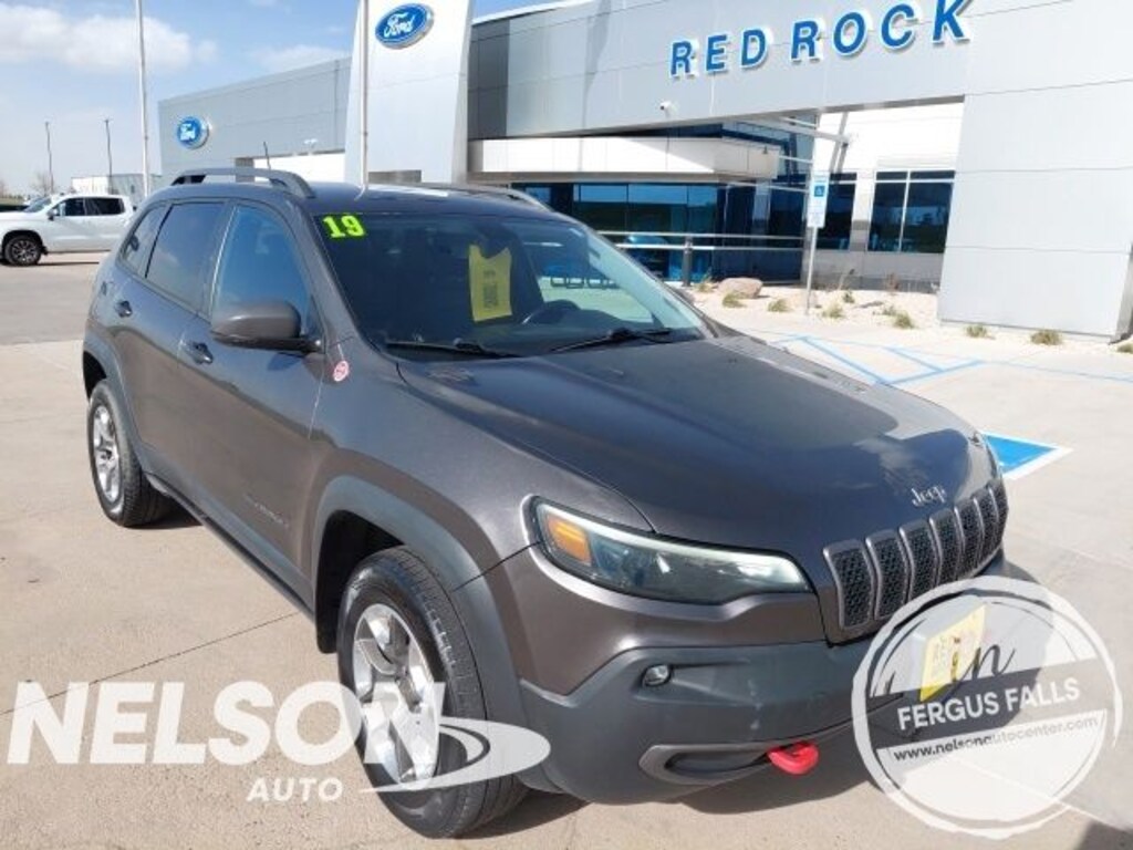 Used 2019 Jeep Cherokee Trailhawk SUV