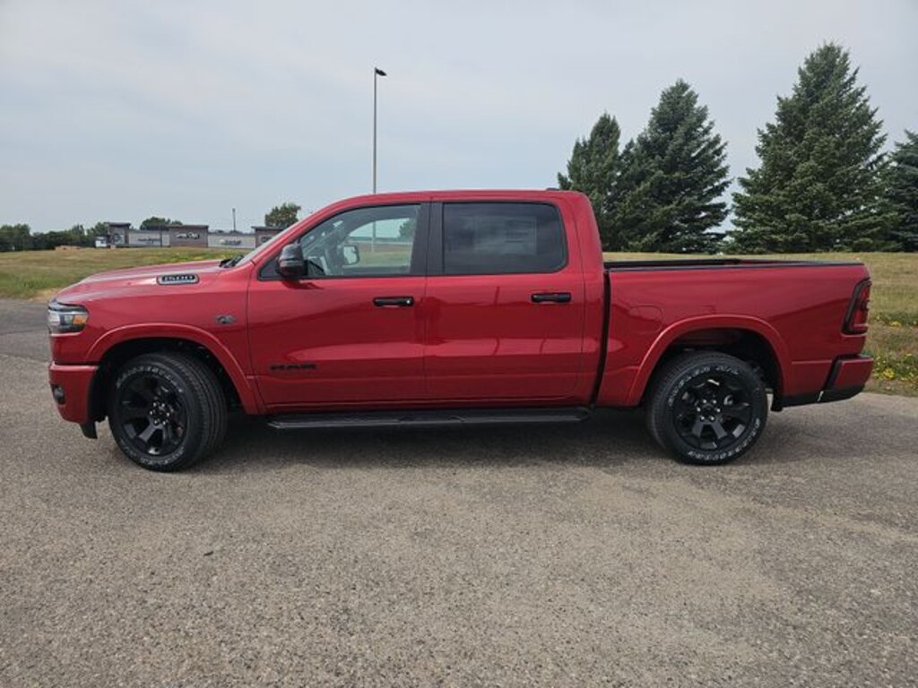 New 2027 Ram 1500 BIG HORN CREW CAB 4X4 5'7 BOX Pickup