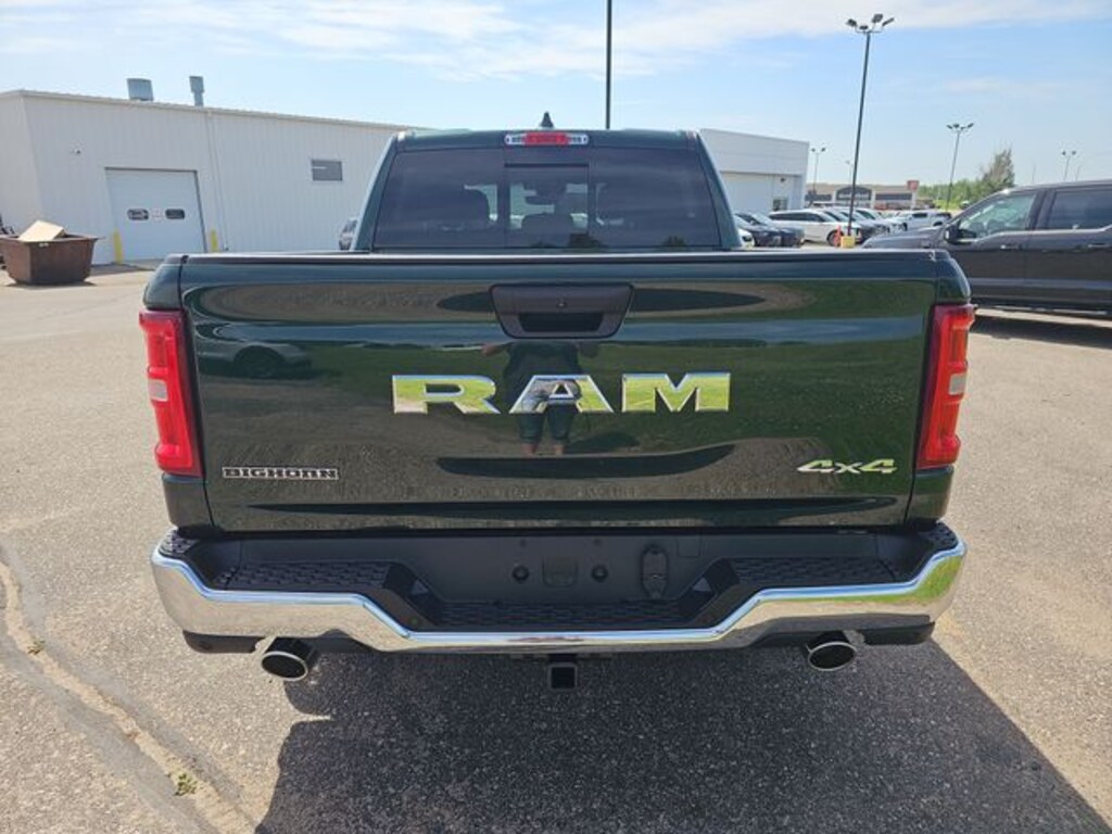 New 2026 Ram 1500 BIG HORN CREW CAB 4X4 5'7 BOX Pickup