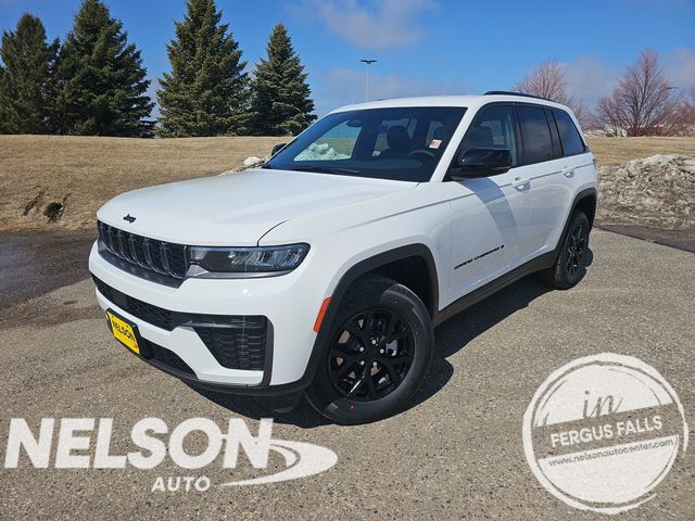2026 Jeep Grand Cherokee Laredo Altitude 4x4's photo