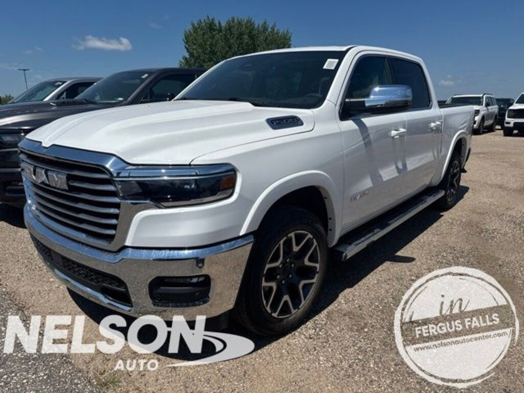 New 2026 Ram 1500 LARAMIE CREW CAB 4X4 5'7 BOX Pickup