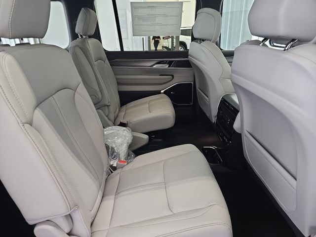 2026 Jeep Grand Wagoneer Limited Reserve - Photo 33