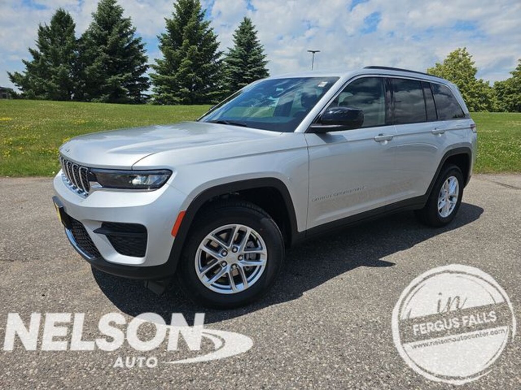 New 2026 Jeep Grand Cherokee LAREDO X 4X4 Sport Utility