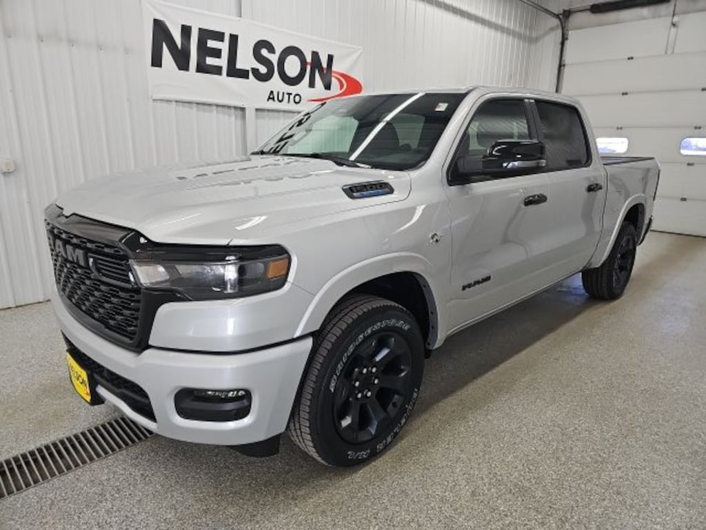 New 2026 Ram 1500 BIG HORN CREW CAB 4X4 5'7 BOX Pickup