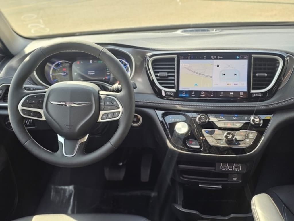 New 2025 Chrysler Pacifica Hybrid PACIFICA PLUG-IN HYBRID SELECT Passenger Van