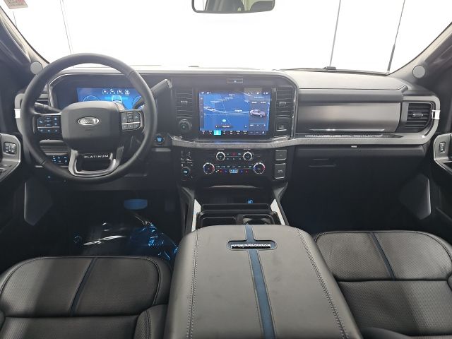 2026 Ford F-350 Super Duty Platinum - Photo 34