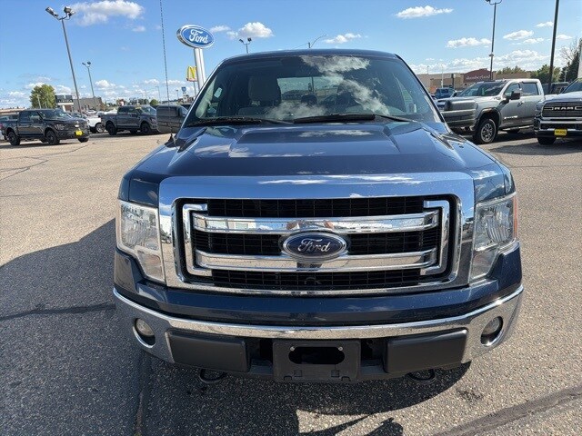 2014 Ford F-150 XLT photo 2