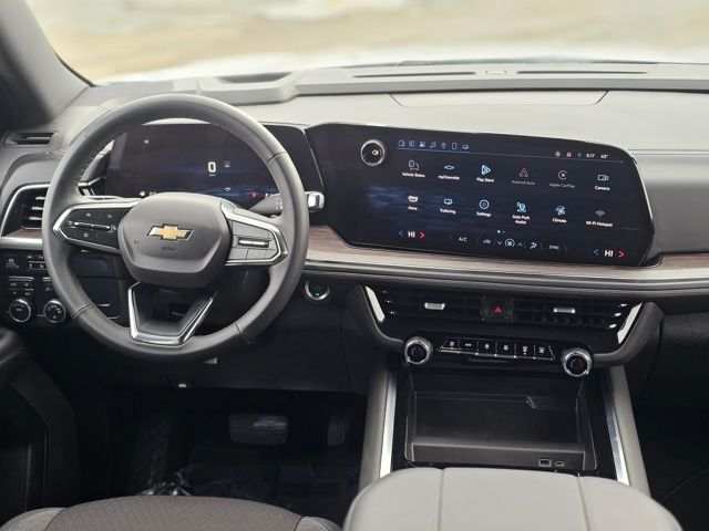 Used 2025 Chevrolet Suburban LS with VIN 1GNS6BRD2SR242514 for sale in Fergus Falls, Minnesota