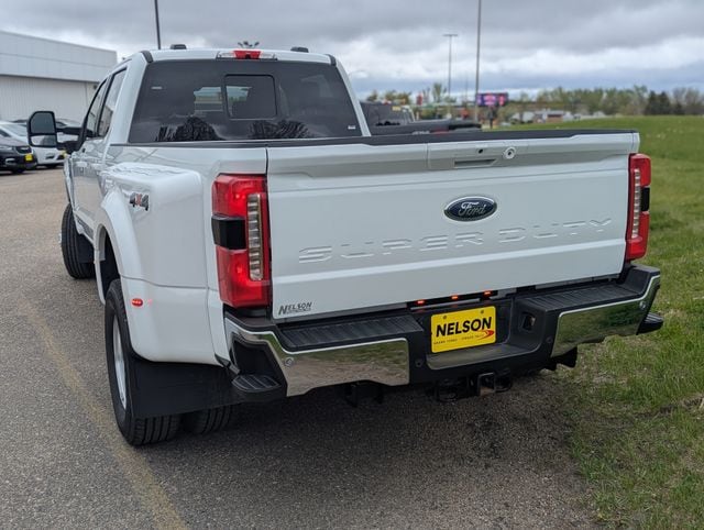 Used 2025 Ford F-350 Super Duty Lariat with VIN 1FT8W3DTXSED77853 for sale in Fergus Falls, Minnesota