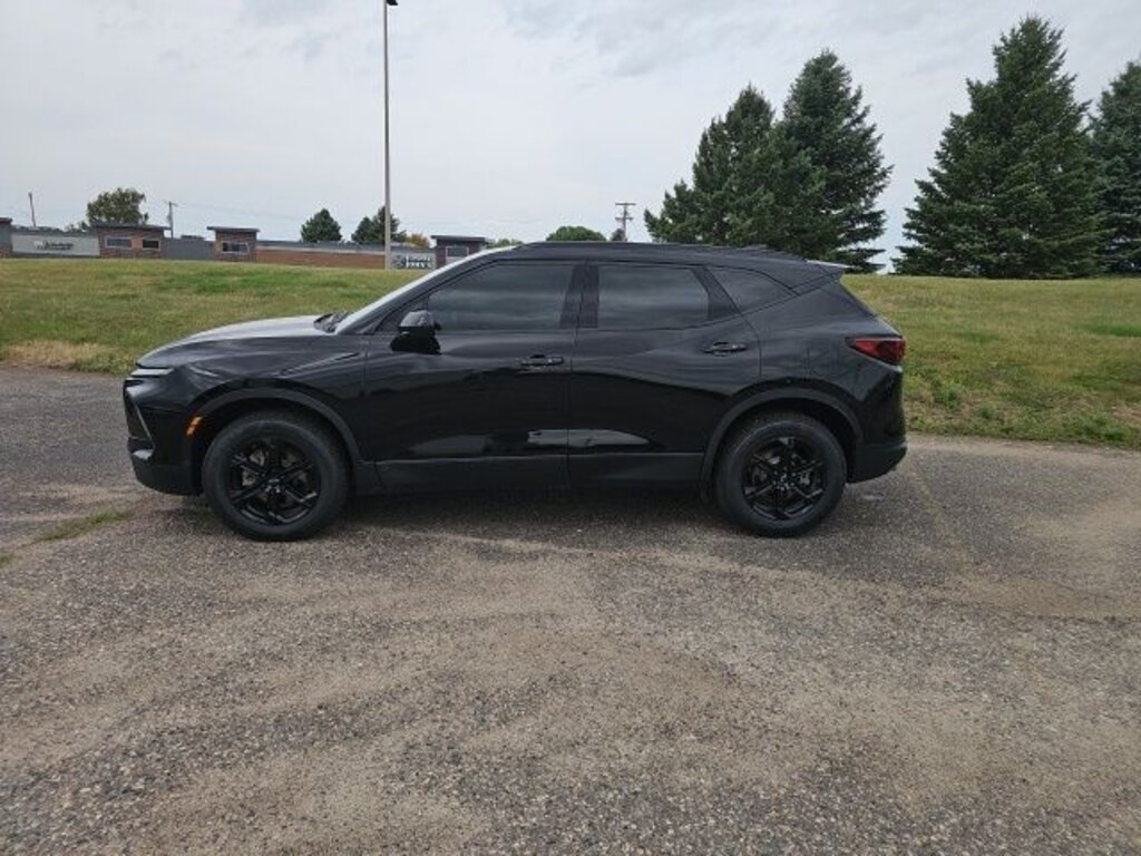 Used 2023 Chevrolet Blazer LT SUV