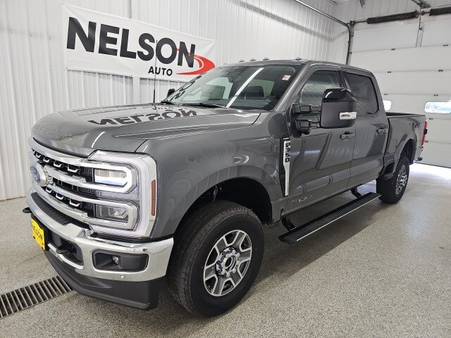 2026 Ford F-350 photo 4