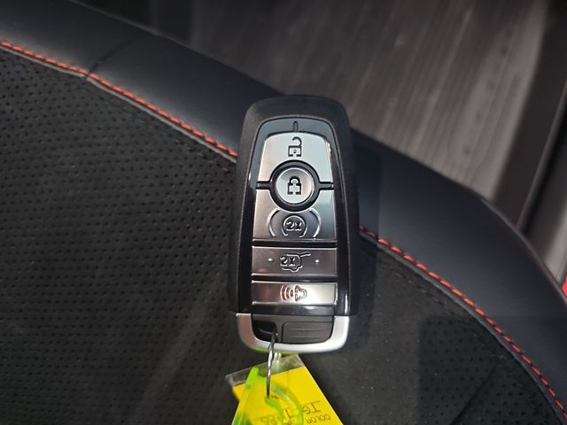 2026 Ford Explorer ST - Photo 27