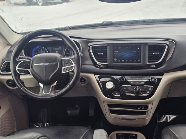 Used 2020 Chrysler Pacifica Touring L with VIN 2C4RC1BG2LR279492 for sale in Fergus Falls, MN