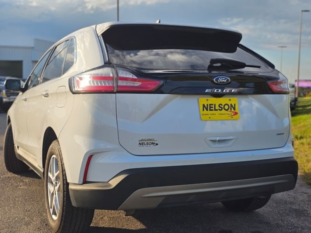 Used 2024 Ford Edge SEL SUV