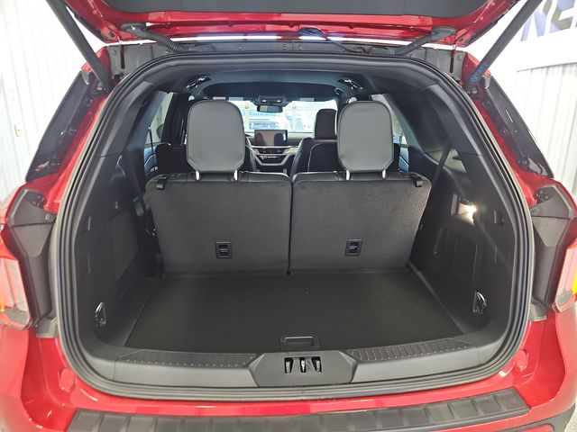2026 Ford Explorer ST - Photo 21