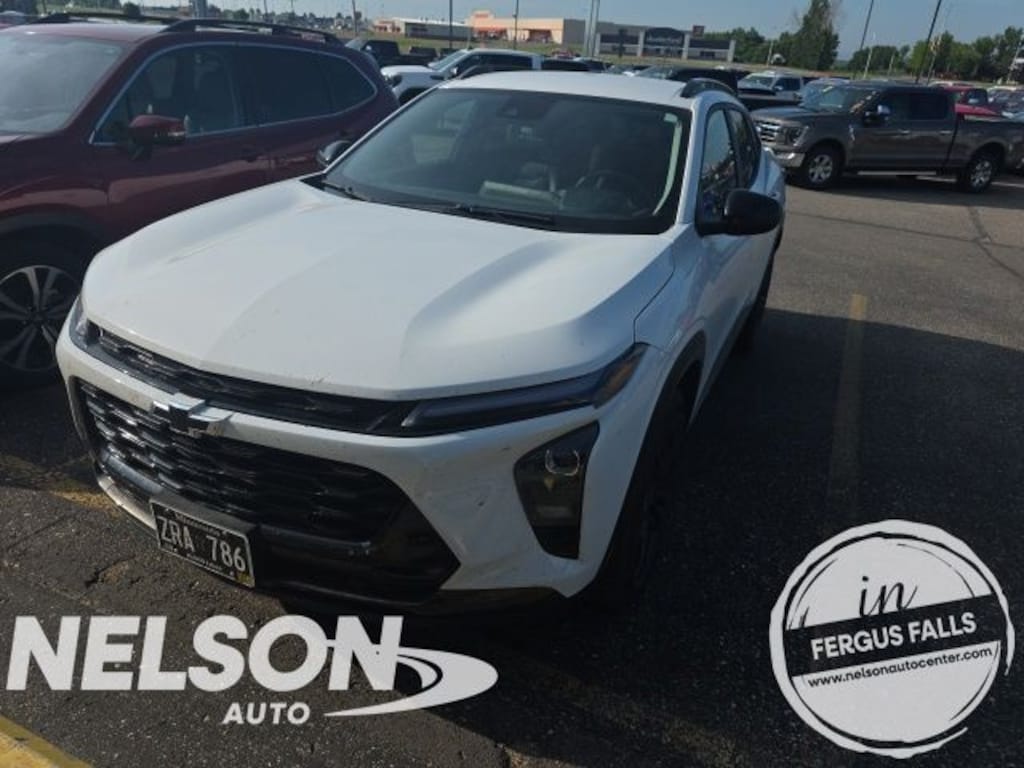 Used 2025 Chevrolet Trax Activ SUV