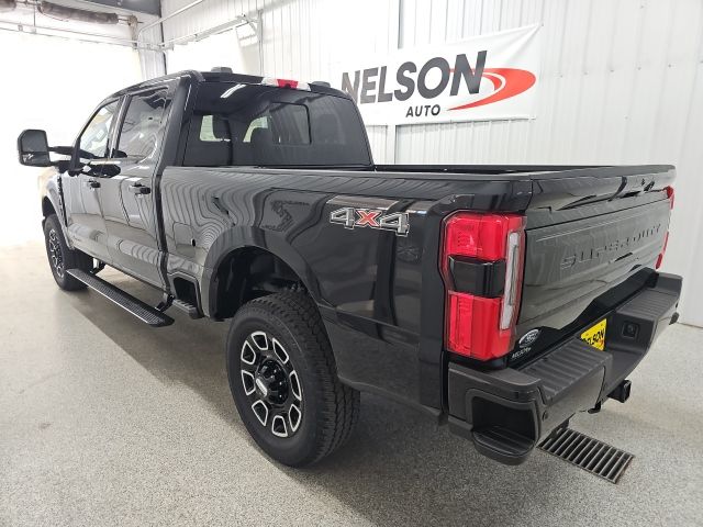 2026 Ford F-350 Super Duty Platinum - Photo 8
