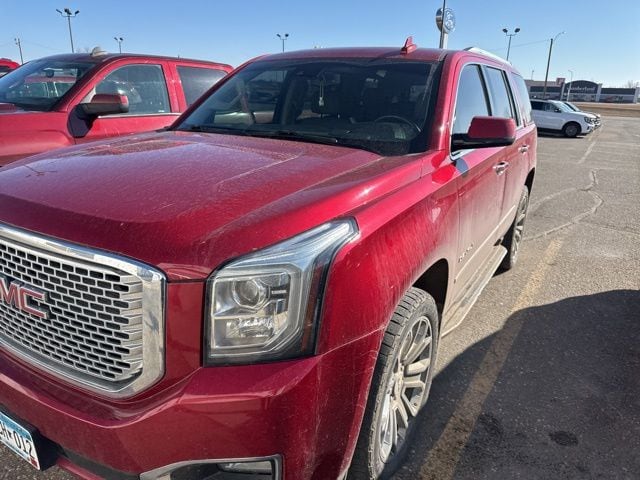 Used 2015 GMC Yukon Denali with VIN 1GKS2CKJ8FR692639 for sale in Fergus Falls, Minnesota