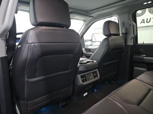 2026 Ford F-350 Super Duty Lariat - Photo 17