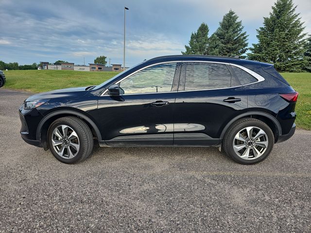 Used 2025 Ford Escape Platinum with VIN 1FMCU9JA2SUA73150 for sale in Fergus Falls, Minnesota