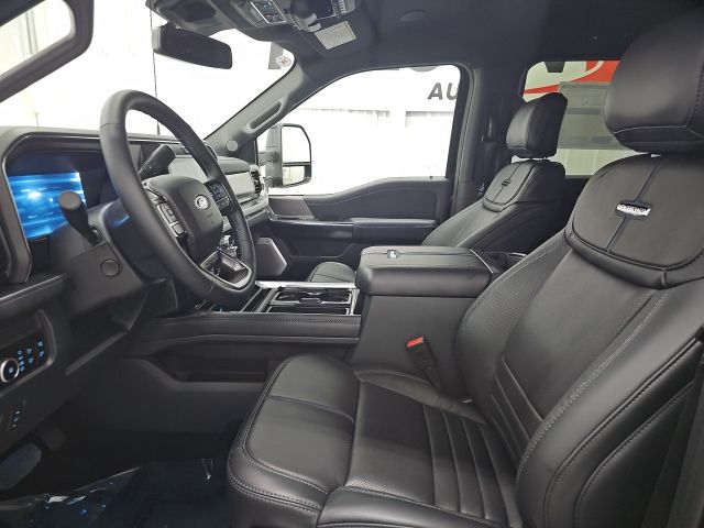 2026 Ford F-350 Super Duty Platinum - Photo 21