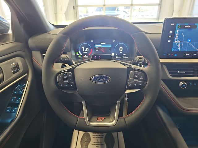 2026 Ford Explorer ST - Photo 14