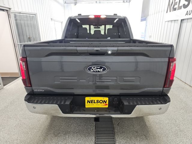 2026 Ford F-150 XLT - Photo 8