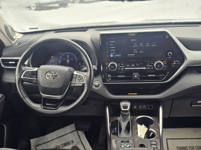 Used 2023 Toyota Highlander Platinum with VIN 5TDKDRBH1PS513544 for sale in Fergus Falls, Minnesota