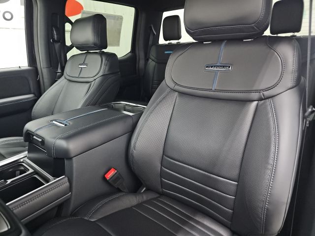 2026 Ford F-350 Super Duty Platinum - Photo 22