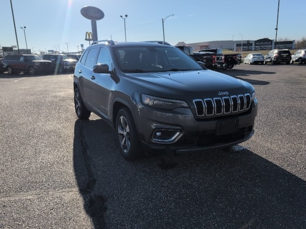 Used 2019 Jeep Cherokee Limited SUV