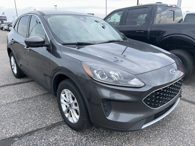 2020 Ford Escape SE photo 3