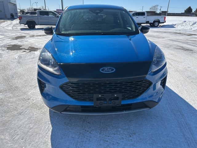 Used 2020 Ford Escape SE with VIN 1FMCU9BZ0LUA62668 for sale in Fergus Falls, Minnesota