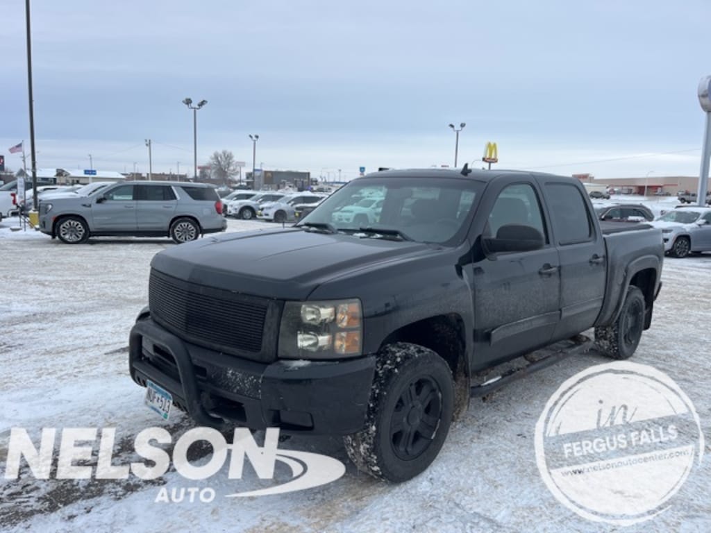 Used 2011 Chevrolet Silverado 1500 LT Truck