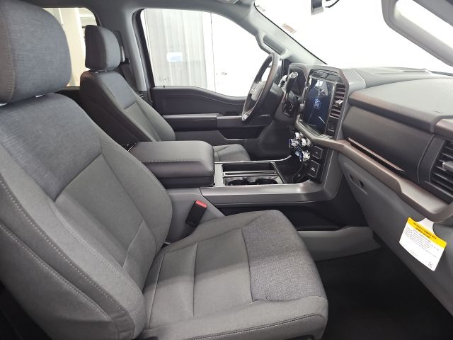 2026 Ford F-150 XLT - Photo 12
