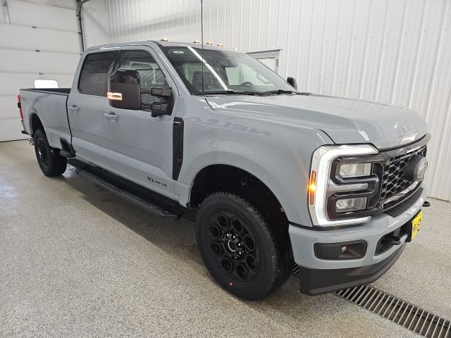 2026 Ford F-350 Super Duty Lariat - Photo 6