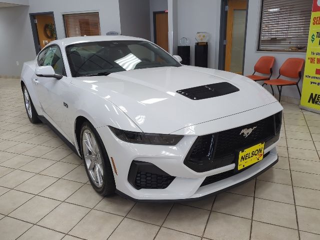 2026 Ford Mustang GT Premium Fastback - Photo 2