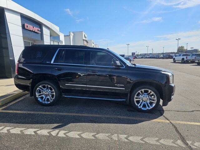 2018 Gmc Yukon SLT photo 4