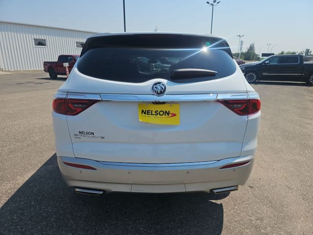 Used 2024 Buick Enclave Essence SUV