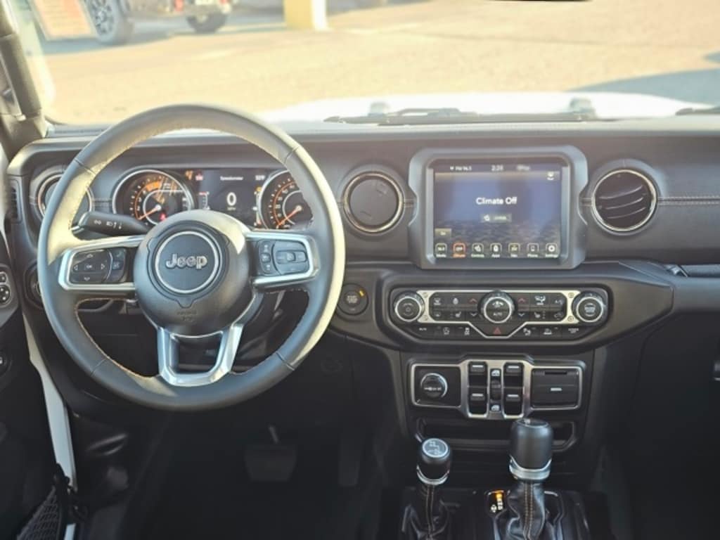 Used 2023 Jeep Gladiator High Altitude Truck