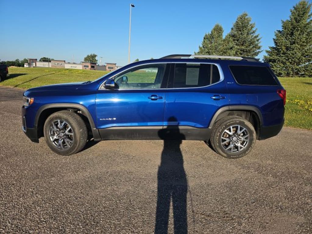 Used 2023 GMC Acadia SLT SUV