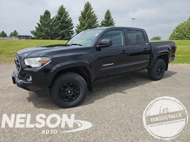 2019 Toyota Tacoma SR5 Double Cab 4WD V6 Auto Short Bed's photo