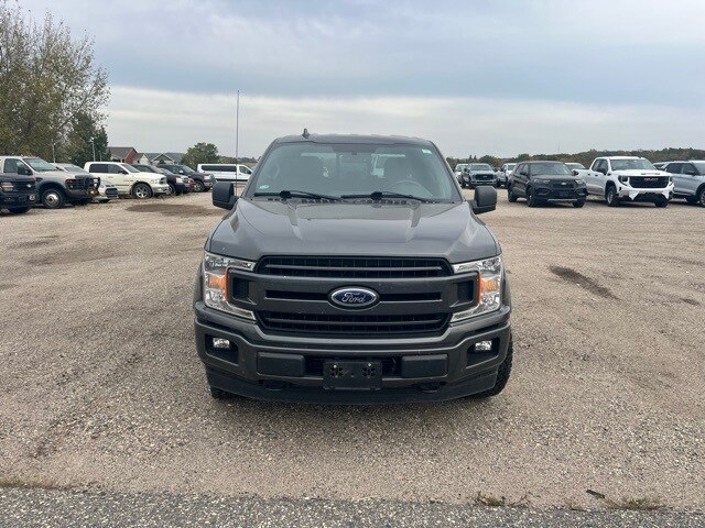 2018 Ford F-150 XLT photo 2