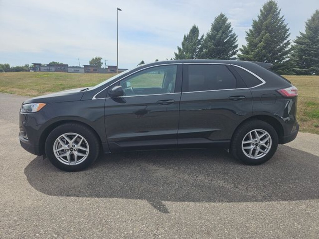 Used 2024 Ford Edge SEL SUV