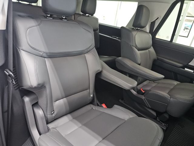 2026 Ford Expedition MAX Active - Photo 16