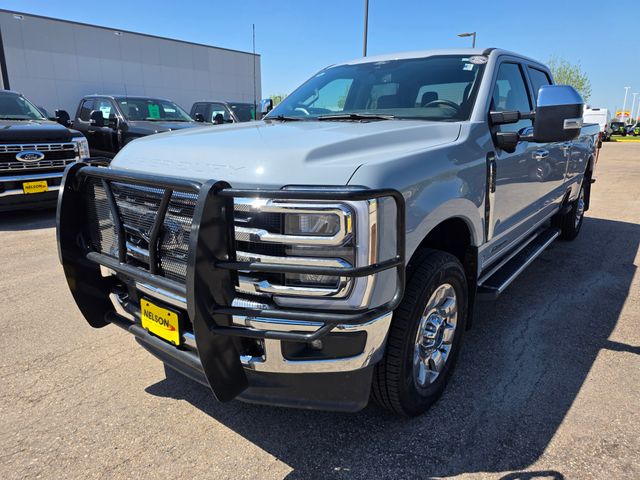 Used 2025 Ford F-350 Super Duty Lariat with VIN 1FT8W3BT0SEC60074 for sale in Fergus Falls, Minnesota