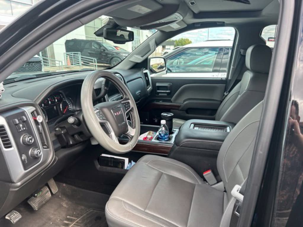 Used 2018 GMC Sierra 1500 SLT Truck