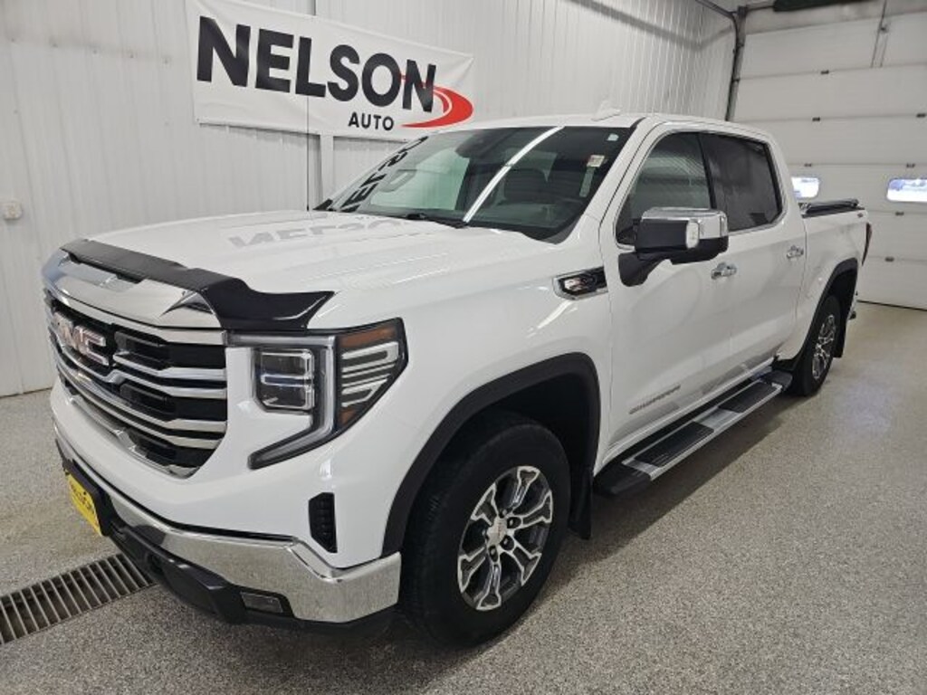 Used 2024 GMC Sierra 1500 SLT Truck