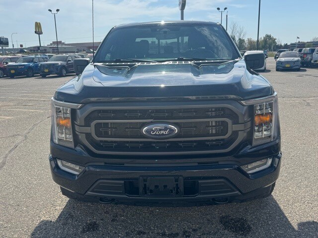 2022 Ford F-150 XLT photo 2