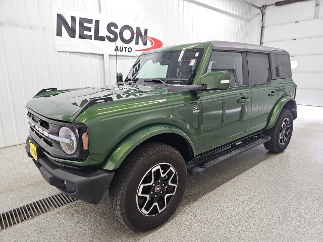 2024 Ford Bronco Outer Banks photo 4