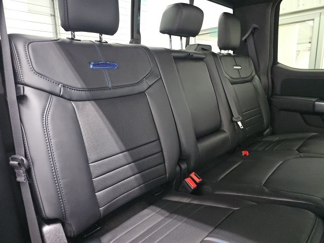 2026 Ford F-350 Super Duty Platinum - Photo 16